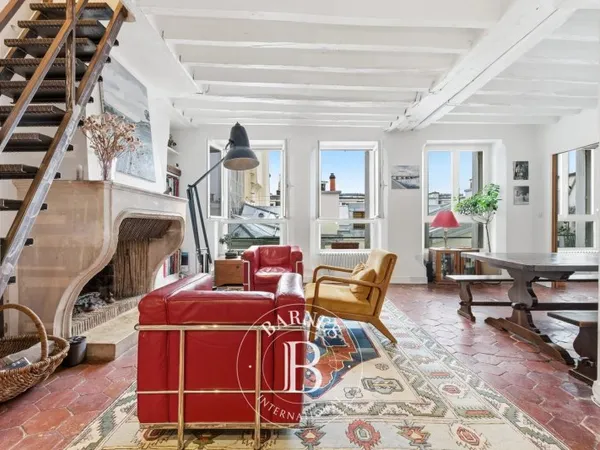 Vente appartement - Paris 4 - Ile Saint-Louis - 3 niveaux - Etage élevé