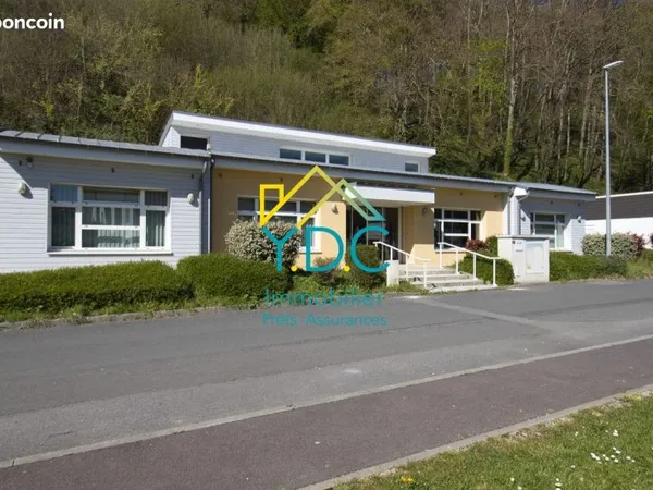 Bureaux 232 m² Cany-Barville