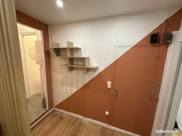 Location bureau / cabinet