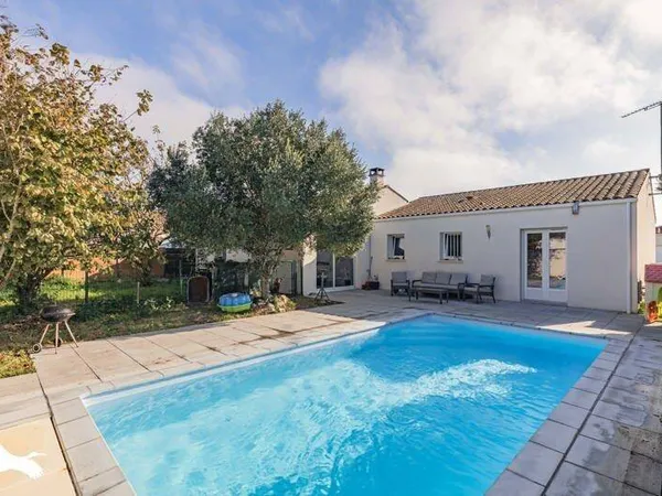 Maison de plain-pied 5 pièces 113 m²