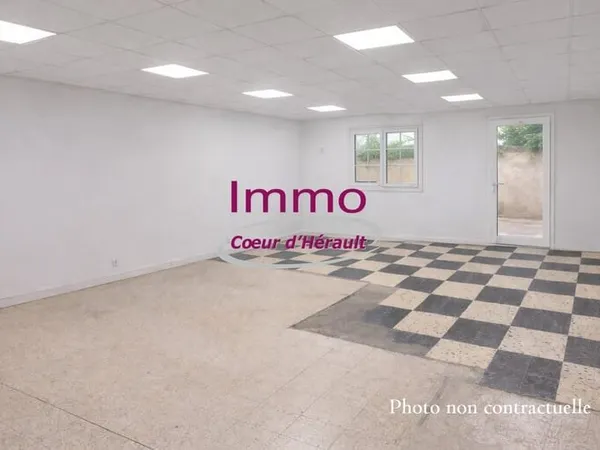 LOCAL COMMERCIAL 45 m² Centre ville