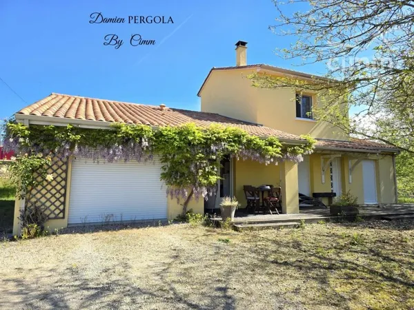 À vendre – Maison familiale au calme avec grand terrain proche commodités