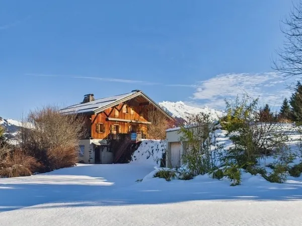 Haute Savoie (74), à vendre MORILLON - Domaine skiable du Grand Massif - Ferme Savoyarde P9