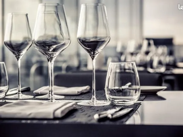 Fonds de commerce restaurant 130 m²