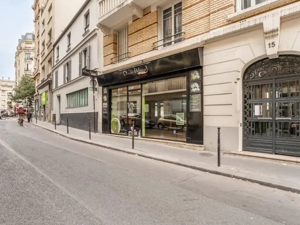 Local 3 pièces 58 m²