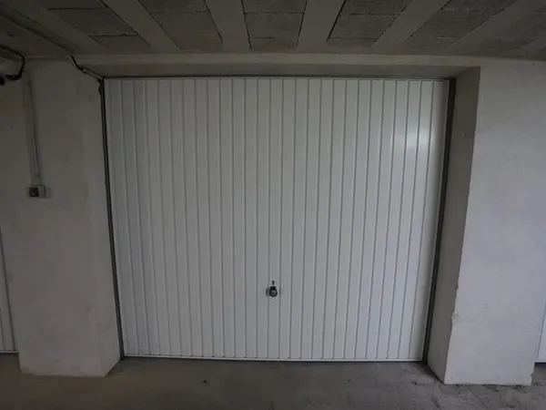 Parking/Garage