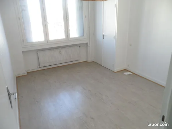 Appartement 2 pièces 33 m2 bellevue