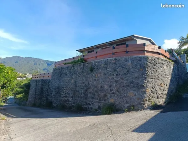 Maison bras de pontho