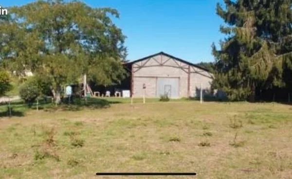 Terrain constructible + Hangar