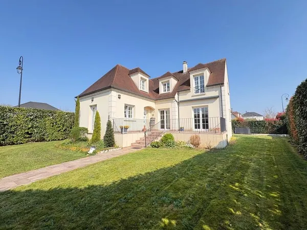 Belle maison située dans le quartioer Marbeau