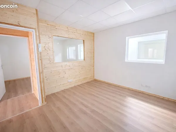 Local commercial 66 m² CLERMONT FERRAND