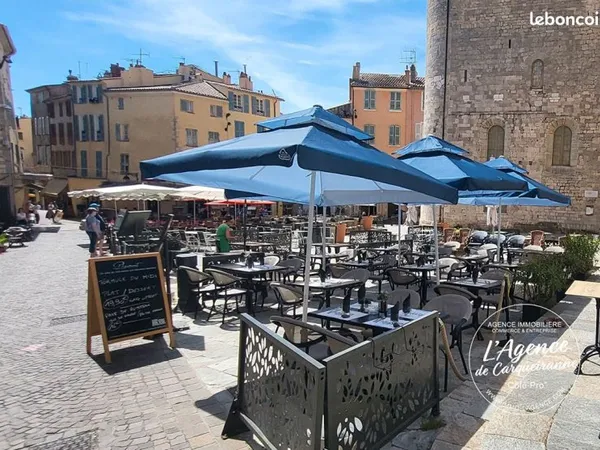 Brasserie, fonds de commerce, restaurant 71 m² HYERES