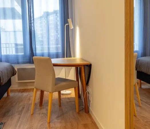 Appartement T1 meublé et équipé - Centre-ville de La Roche