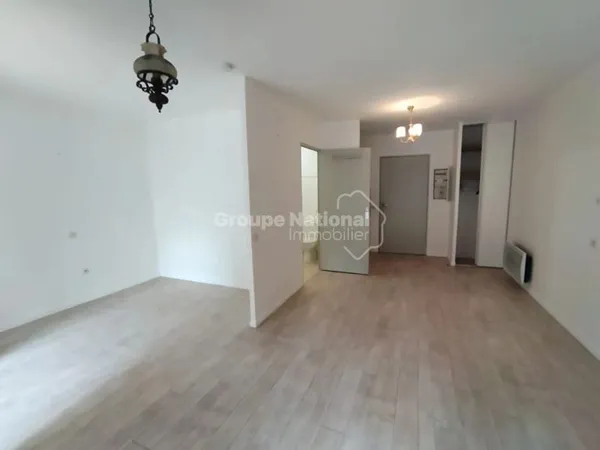 Studio 1 pièce 33 m²
