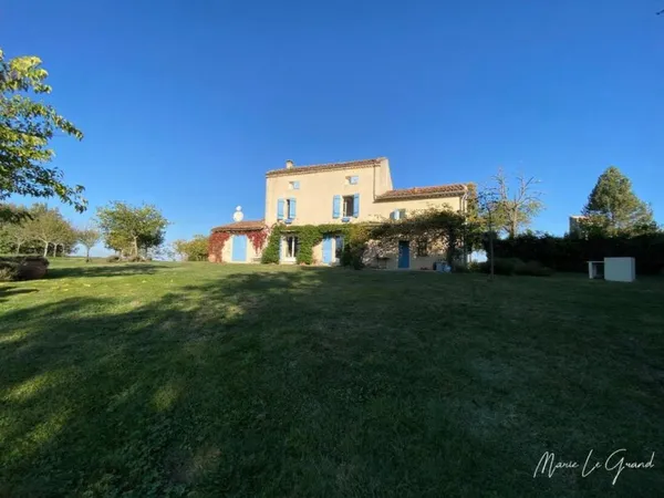 NOUVEAU MAISON EN PIERRE DU XVIIIᵉ SIECLE – PUYCALVEL
