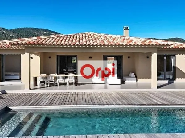 Maison 5 pièces 150 m²