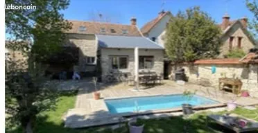 Maison en pierre avec piscine - 30 min Paris - gare & commerces à pied