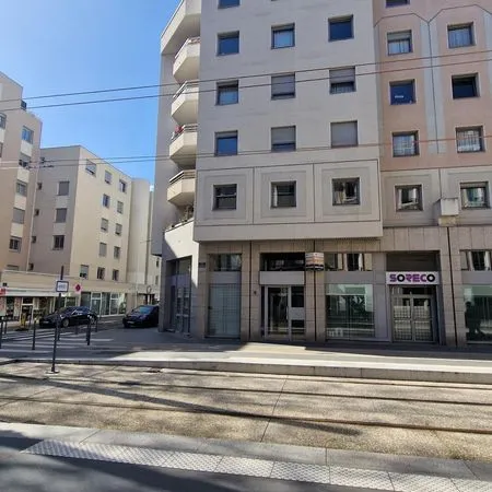 Local 70 m² LYON 6E ARRONDISSEMENT