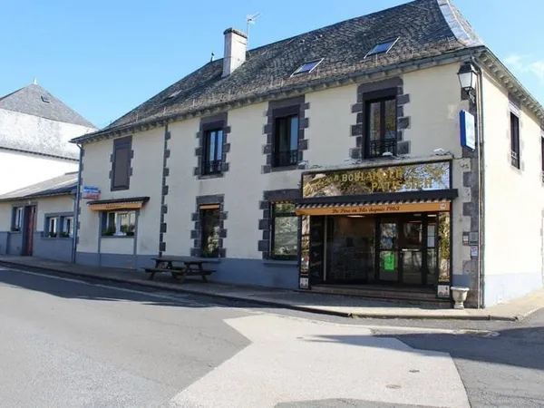 Maison 12 pièces 265 m²