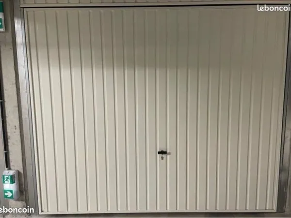Box Fermé - Résidence Sécurisée - Sormiou