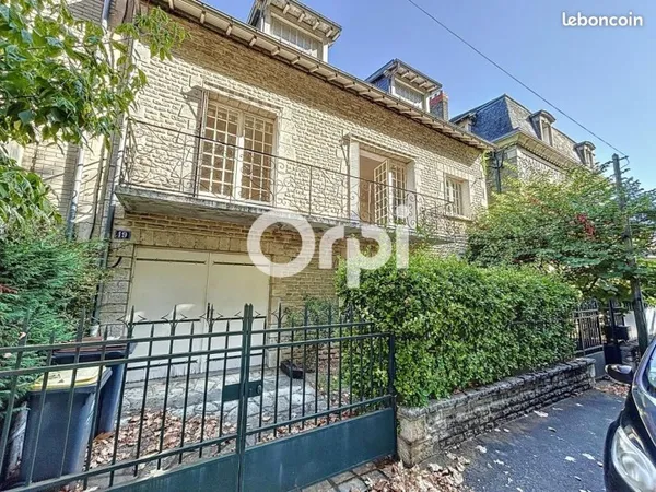 Maison 4 pièces 137 m²