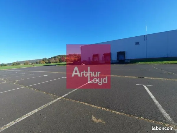 ENTREPOT - LOGISTIQUE 2000 m² ISSOIRE