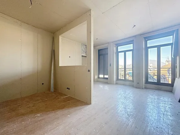 AIX LES BAINS - HYPERCENTRE - T1bis 35 m2