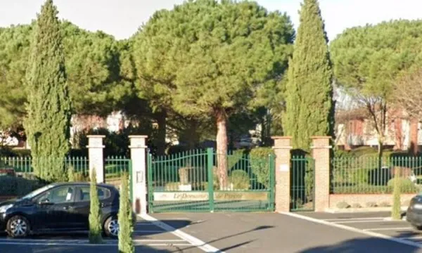 Stationnement Location Muret   15€