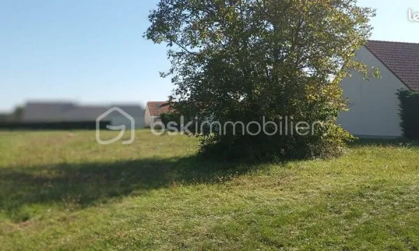 Terrain 1 096 m² Muides Sur Loire