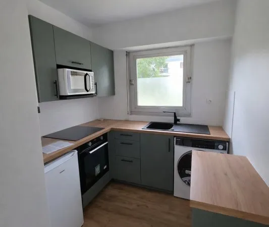 Loue T1 bis quartier Canclaux de 31m²