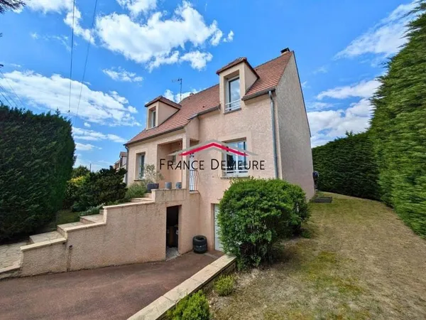 Maison 6 pièces 103 m²