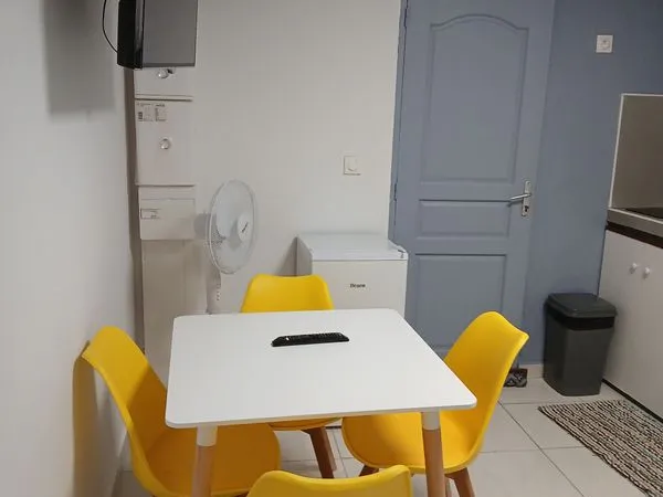 Location studio meublé