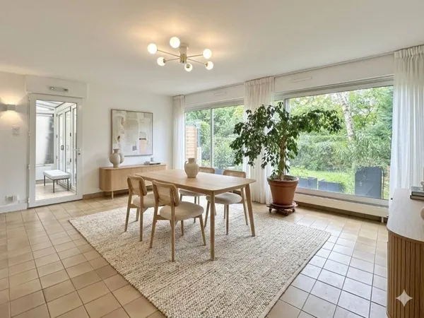 Duplex 5 pièces 137 m²