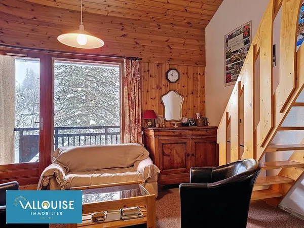 PELVOUX Duplex de type 2 avec mezzanine et coin montagne au pied des pistes