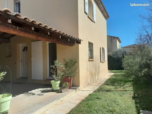 Maison à Entressen