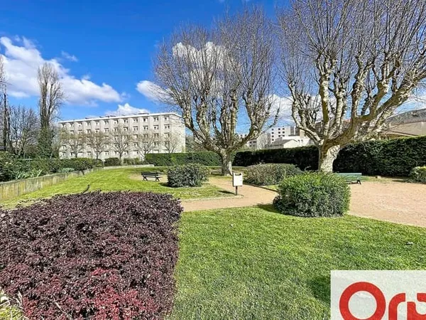 Appartement 5 pièces 97 m²