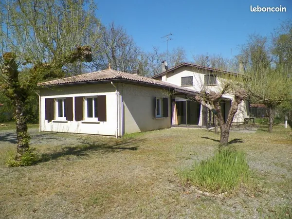 Prox école / 10km A62 / mais 215m²env. / 5ch / jdin 920m²/ Réf.642