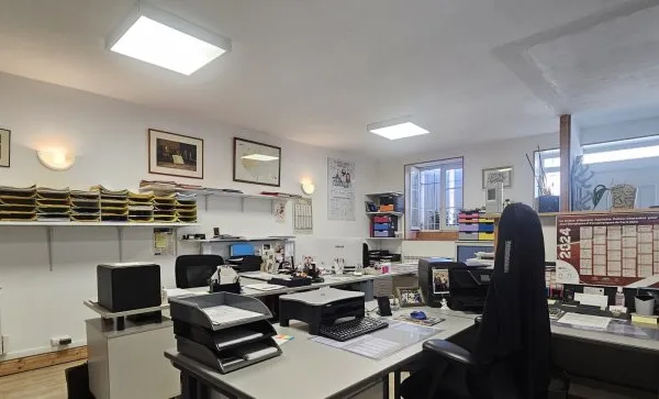 Loue bureaux 50m²
