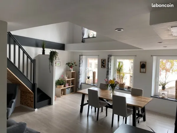 À louer - Spacieux F5 de 180 m²