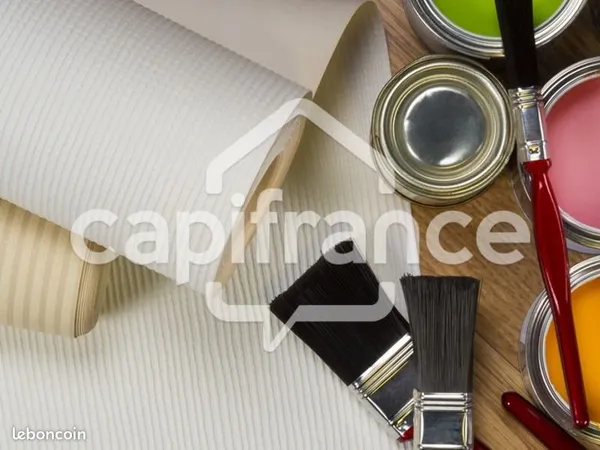 Fonds de commerce services 270 m²
