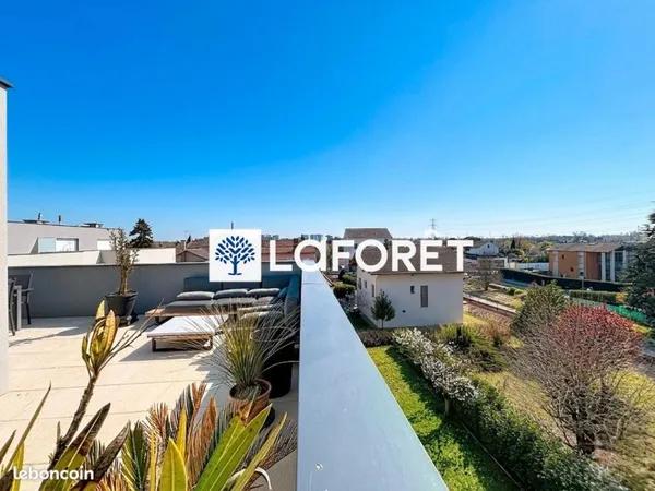 Appartement 4 pièces 77 m²
