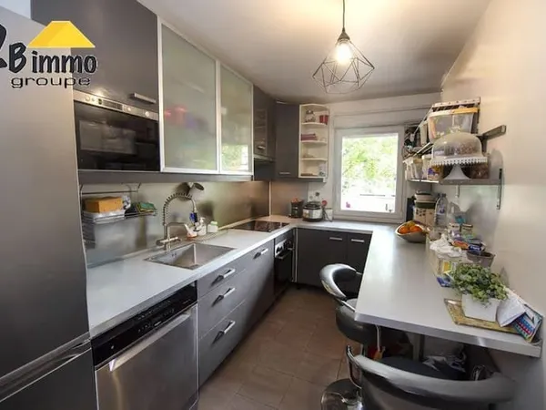 Appartement 4 pièces 82 m²
