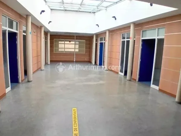 CASTRES CENTRE – IMMEUBLE INDÉPENDANT À USAGE PROFESSIONNEL