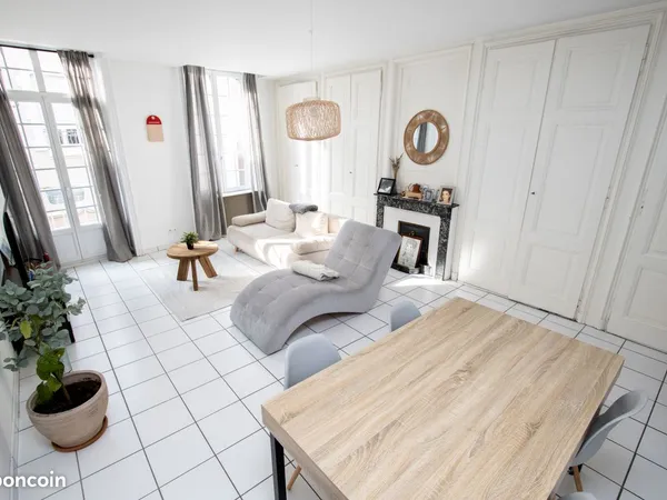 ST-ST-GALMIER Beau T3 de 80M2 avec balcon et garage