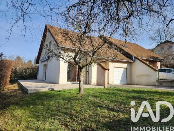 Maison 5 pièces 97 m²