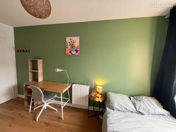 Location chambre meublée dans une colocation - quartier Coty