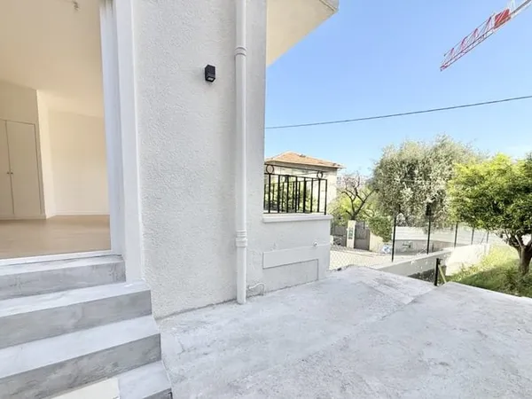 NICE BAS CIMIEZ - APPARTEMENT 4 PIECES DE 71M2 A VENDRE - JARDIN AVEC TERRASSE DE 100M2 - ENTIEREMEN