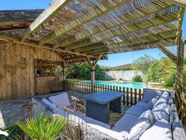 Maison 5 pièces 160 m²