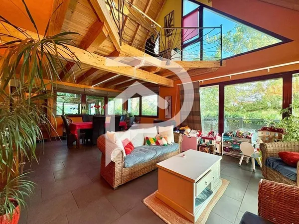 Maison 8 pièces 180 m²