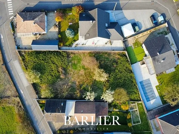 Rhinau : Terrain à bâtir - 590 m2